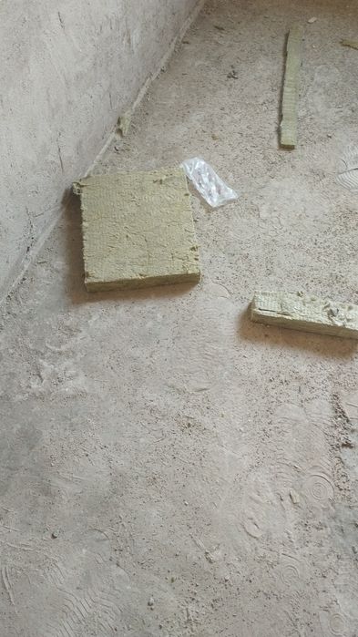 Хива шахри лакка жой Полвон еп ва Масжид олдида 2 ва 3 хонали квартира