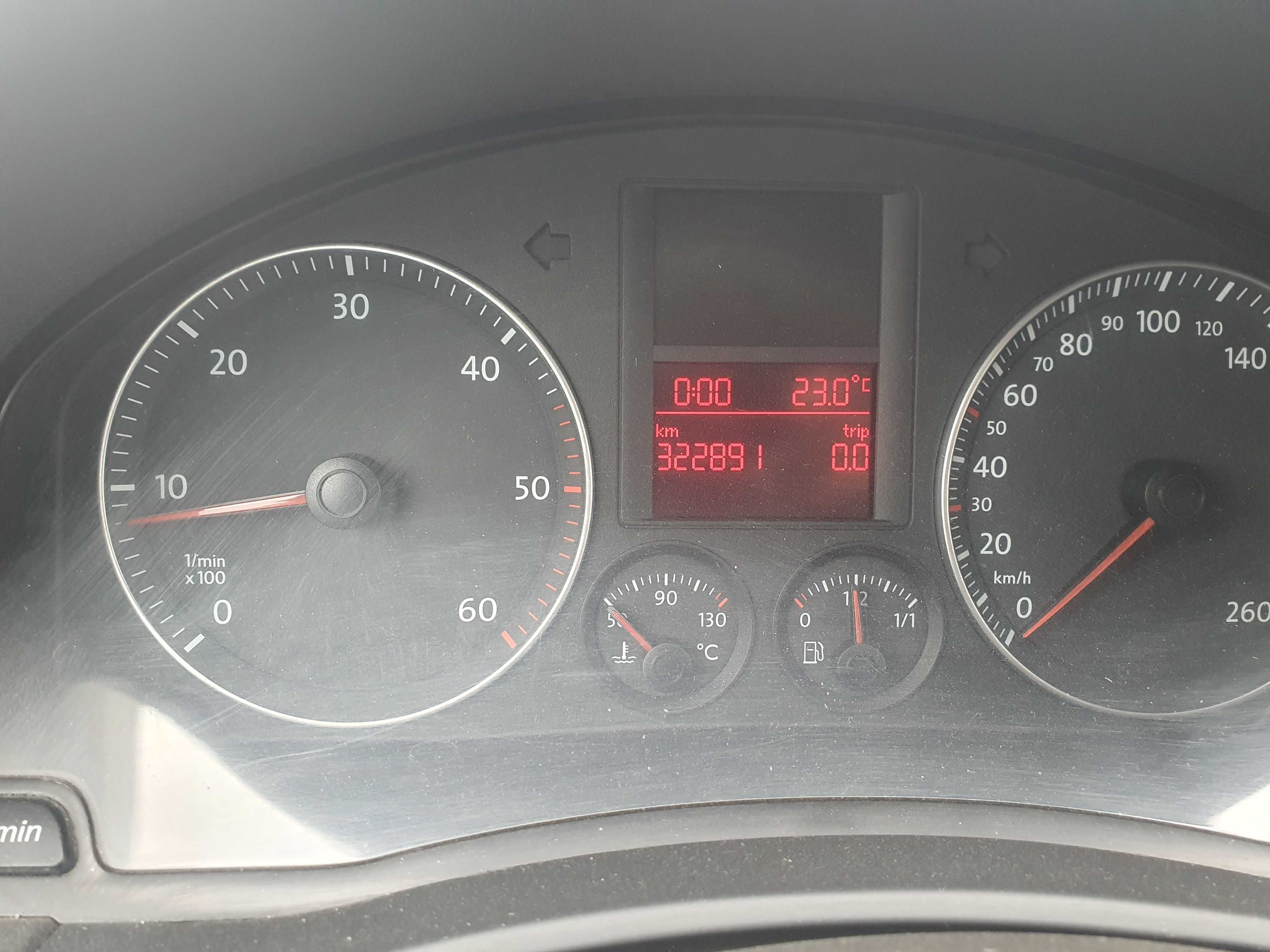 Golf 5 1.9 tdi bkc