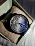Часовник guess swarovski