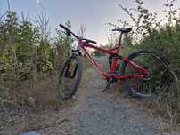 Vânt MTB pe 26 ichi rotile , full suspension