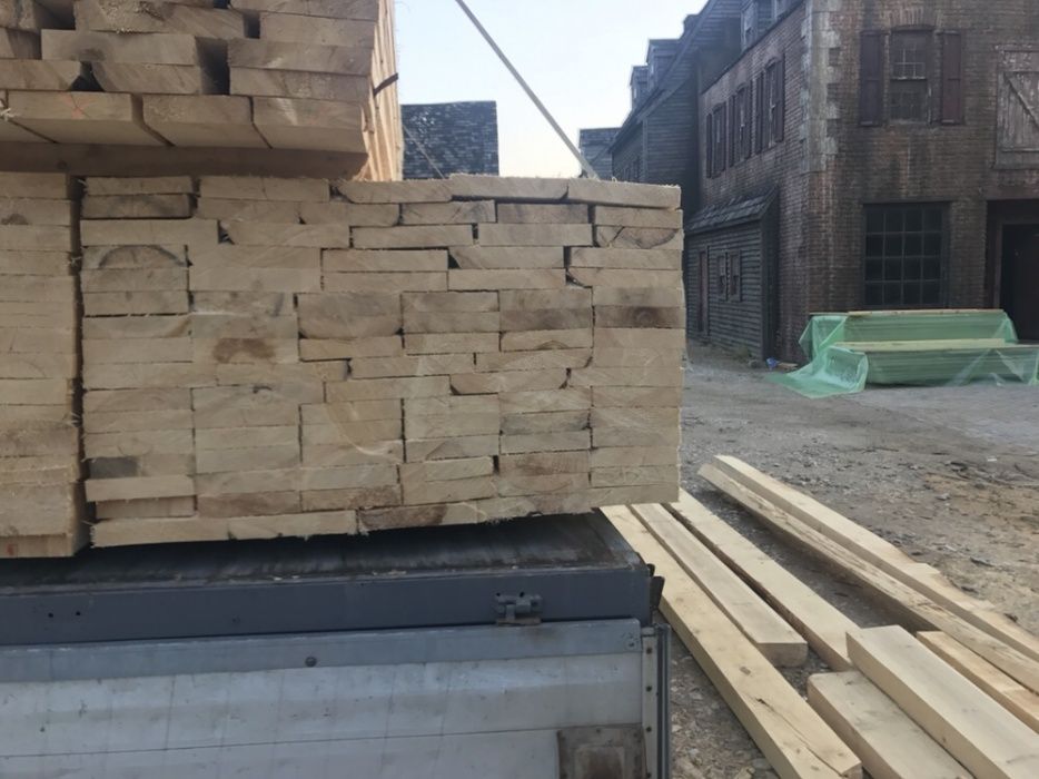 Cherestea , grinzi , căpriori i , tamplarie dulgherie ,lemn de foc fag