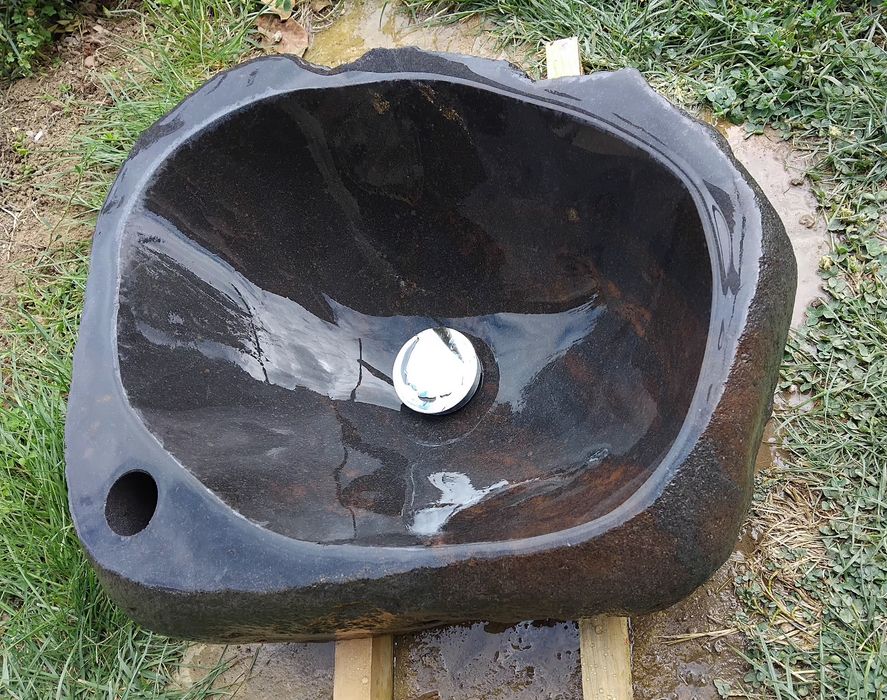 Мивки от естествен камък – Ръчна изработка и натурален стил