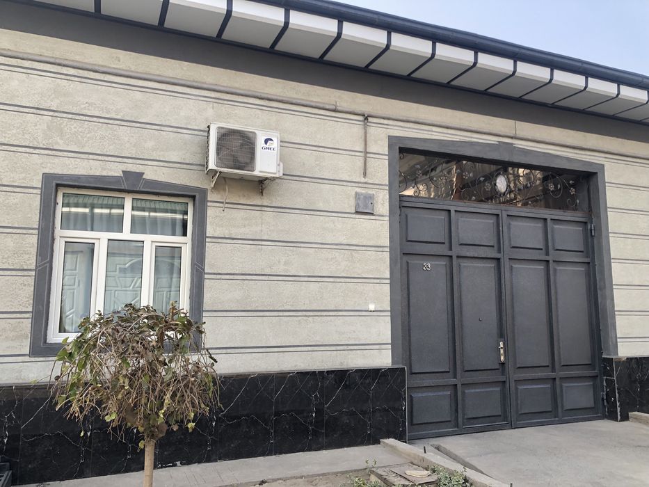 Bez Makler Hovli uy sotiladi