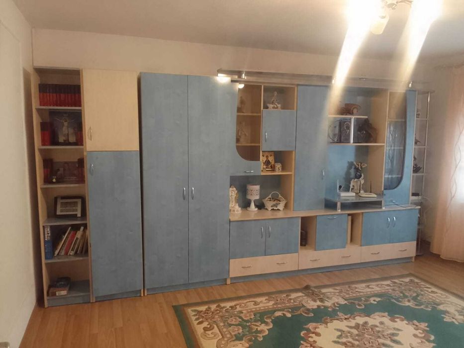 Vand mobilier camera in Campeni judet Alba