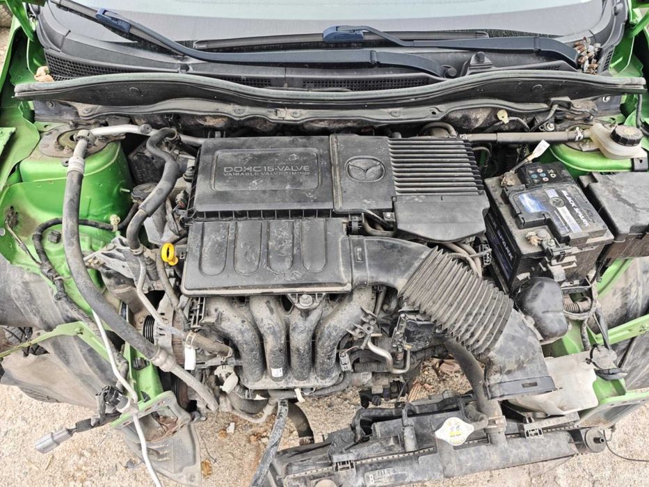 Мазда 2 / Mazda 2 1.5 бензин