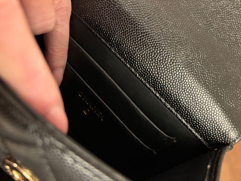 Chanel чантичка с верижка