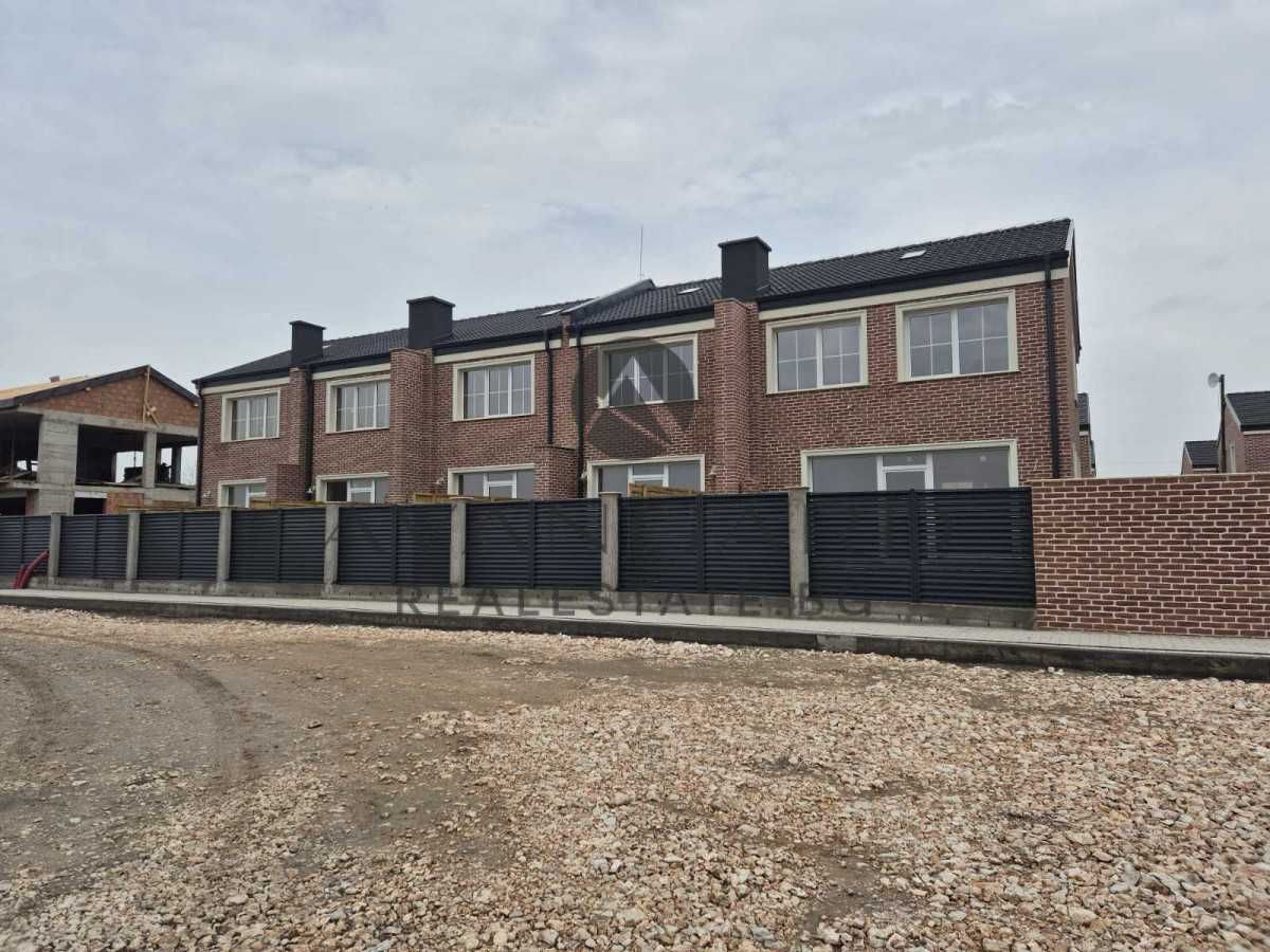 Продава се Къща в с. Скутаре, Област Пловдив - 121 кв.м за 1116 €/кв.м - Снимка #2