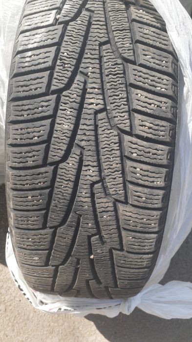 Продам всесезонную резину, 215/60R16