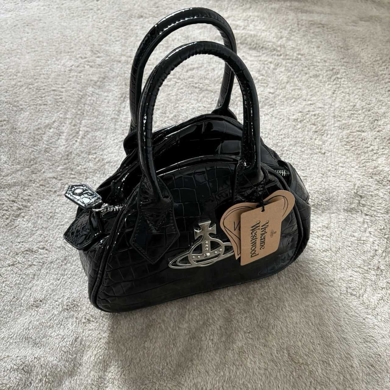 Vivienne Westwood чанта