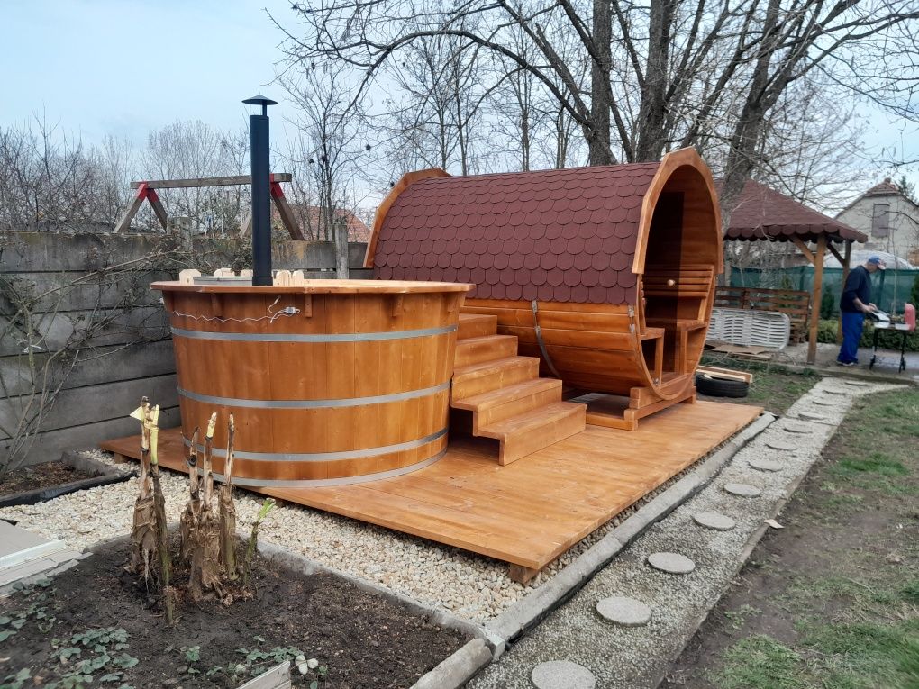 Vand pachet sauna+ ciubar cu pod