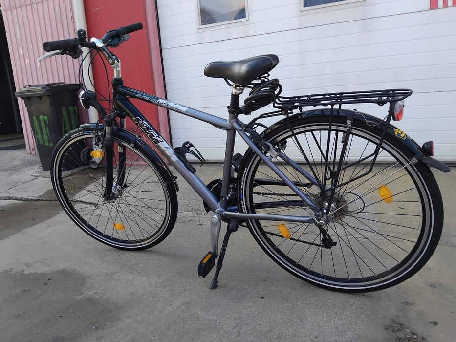 Vând bicicleta ktm din aluminiu pentru bărbați