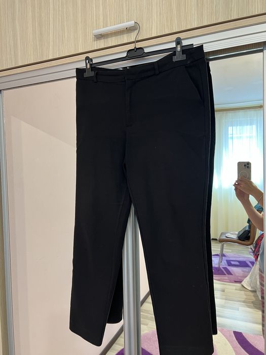 Pantaloni Stradivarius office de birou marimea 42