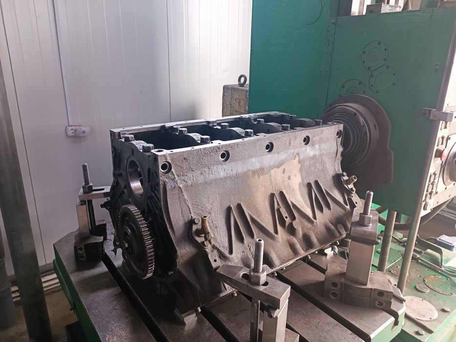 Расточка блока. Уральск