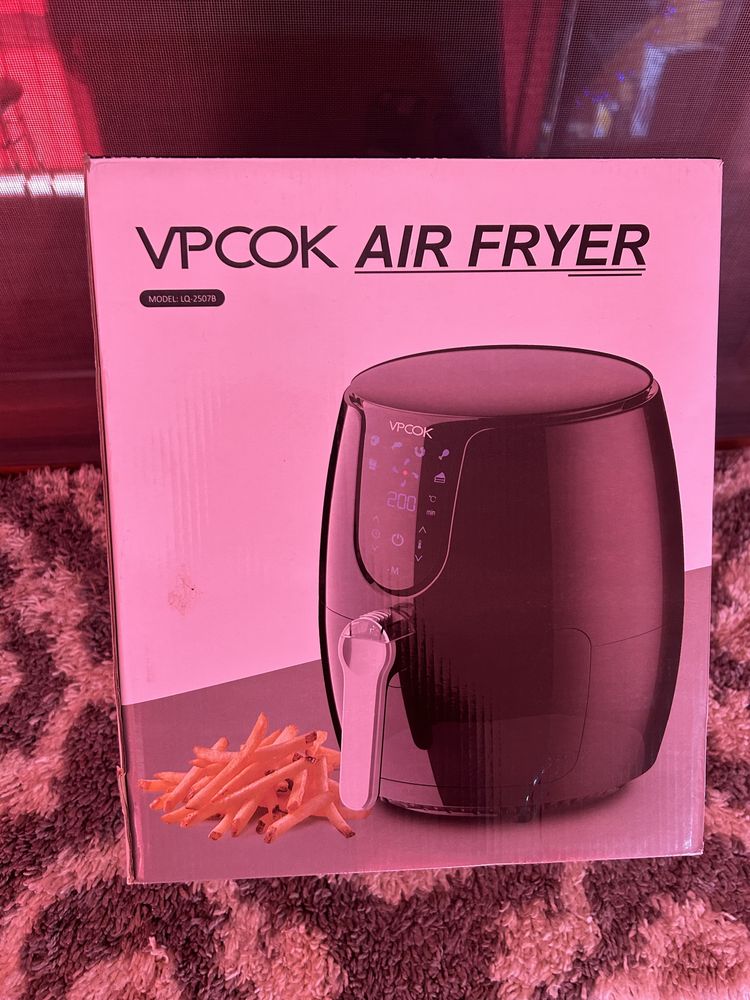 Air fryer negru nou