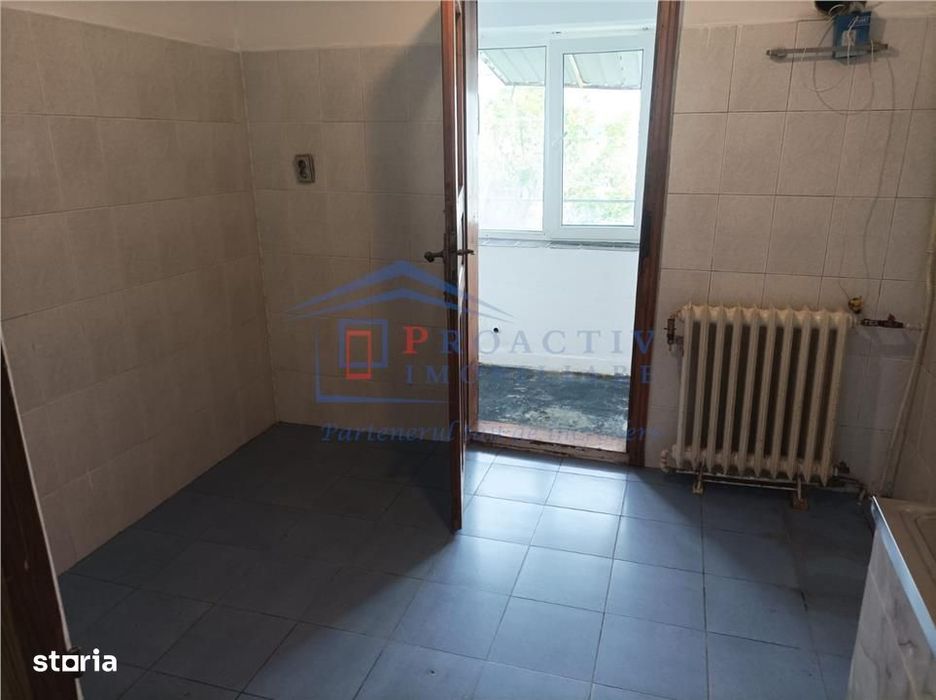 Apartament cu 2 camere, Burdujeni, 2c-7259
