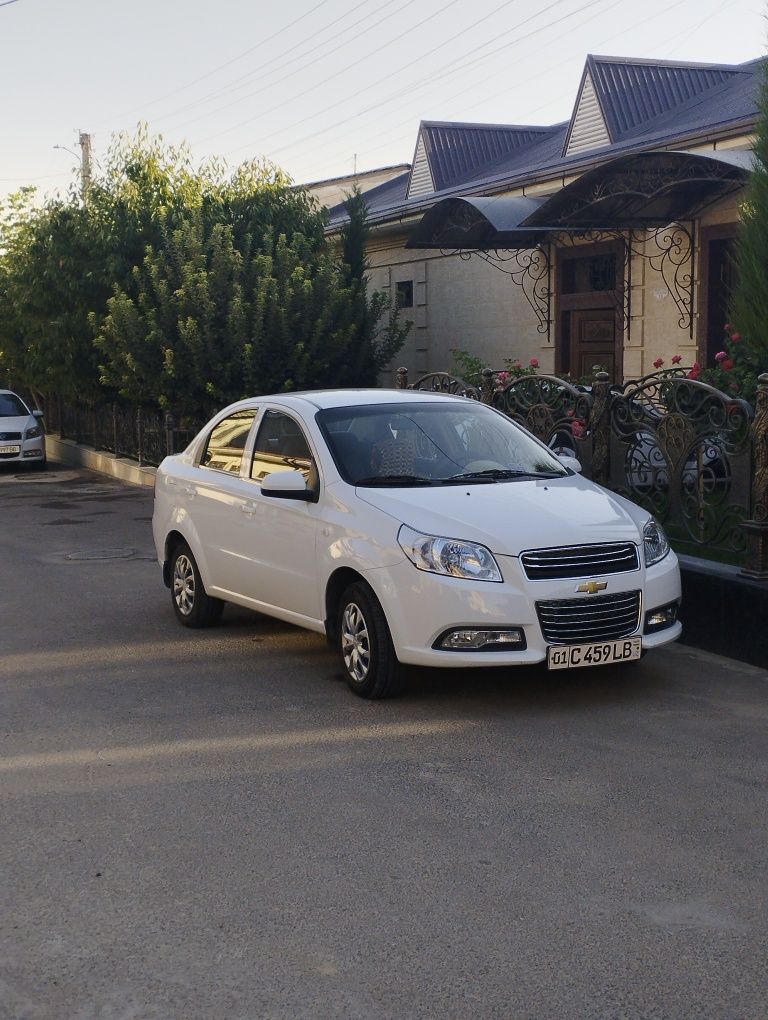 Mashina nexia 3 so