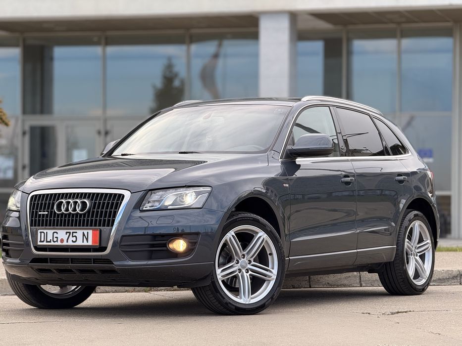 Audi Q5 S-line 2.0 TDI 170 CP