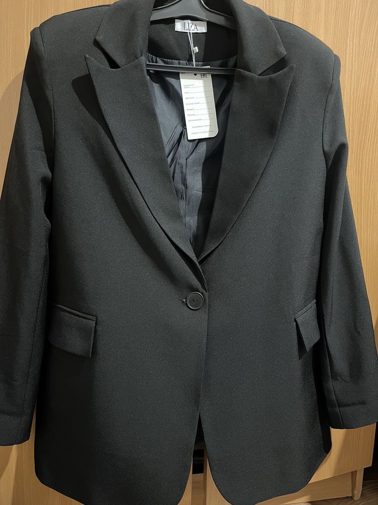 Пиджак черный,пальто