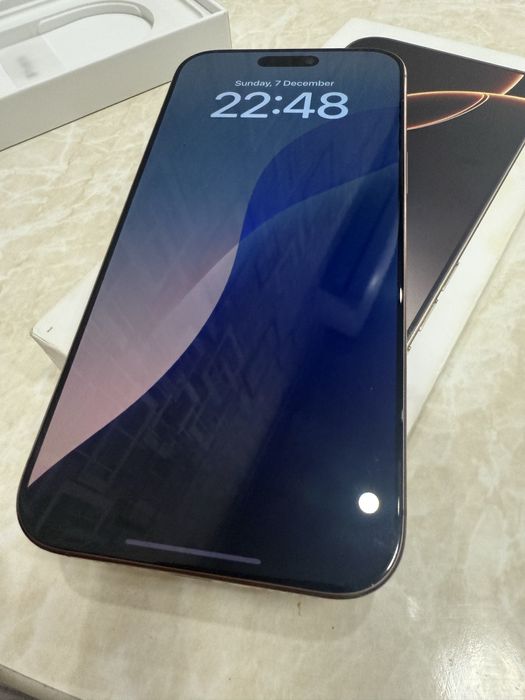 Iphone 16 Pro Max 512gb desert titanium e sim