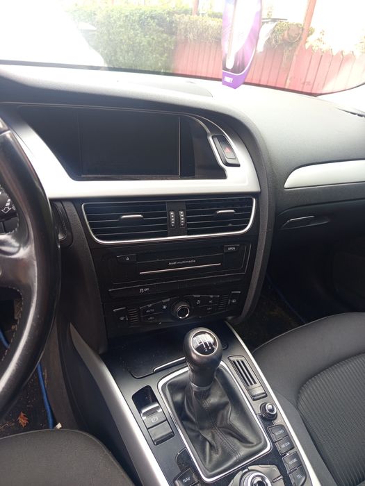 Vind Audi A4 B8 facelift