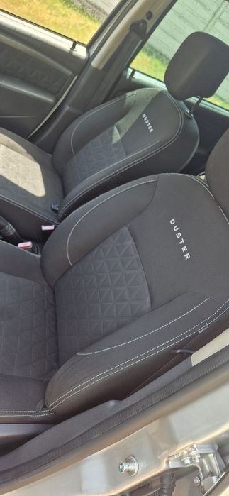 Dacia Duster 4x4 1.5 dci 110cp