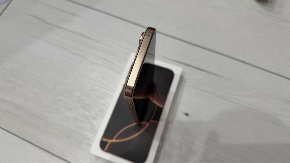 Iphone 16 Pro Max 256GB Desert Titanium