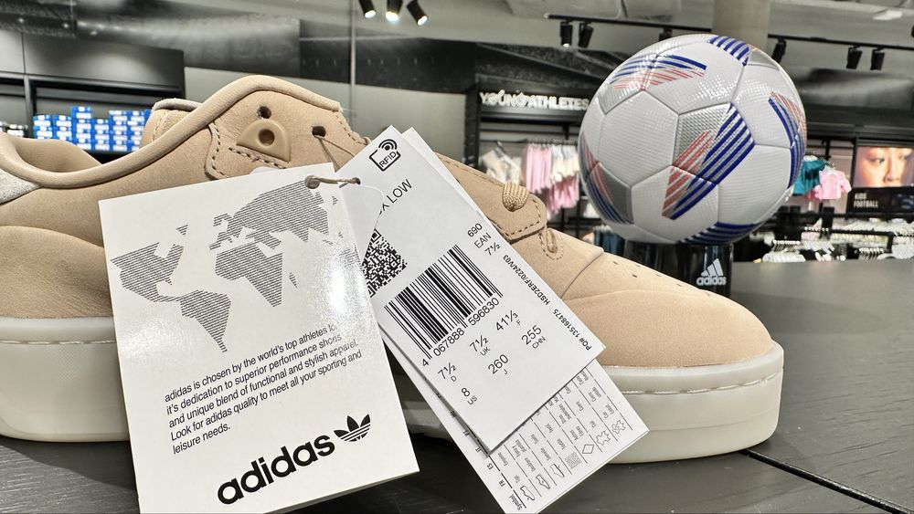 Adidas Rivalry Lux Low originali la cutie , noi ( marime 41.1/3 )