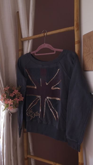 Дамски връхни дрехи