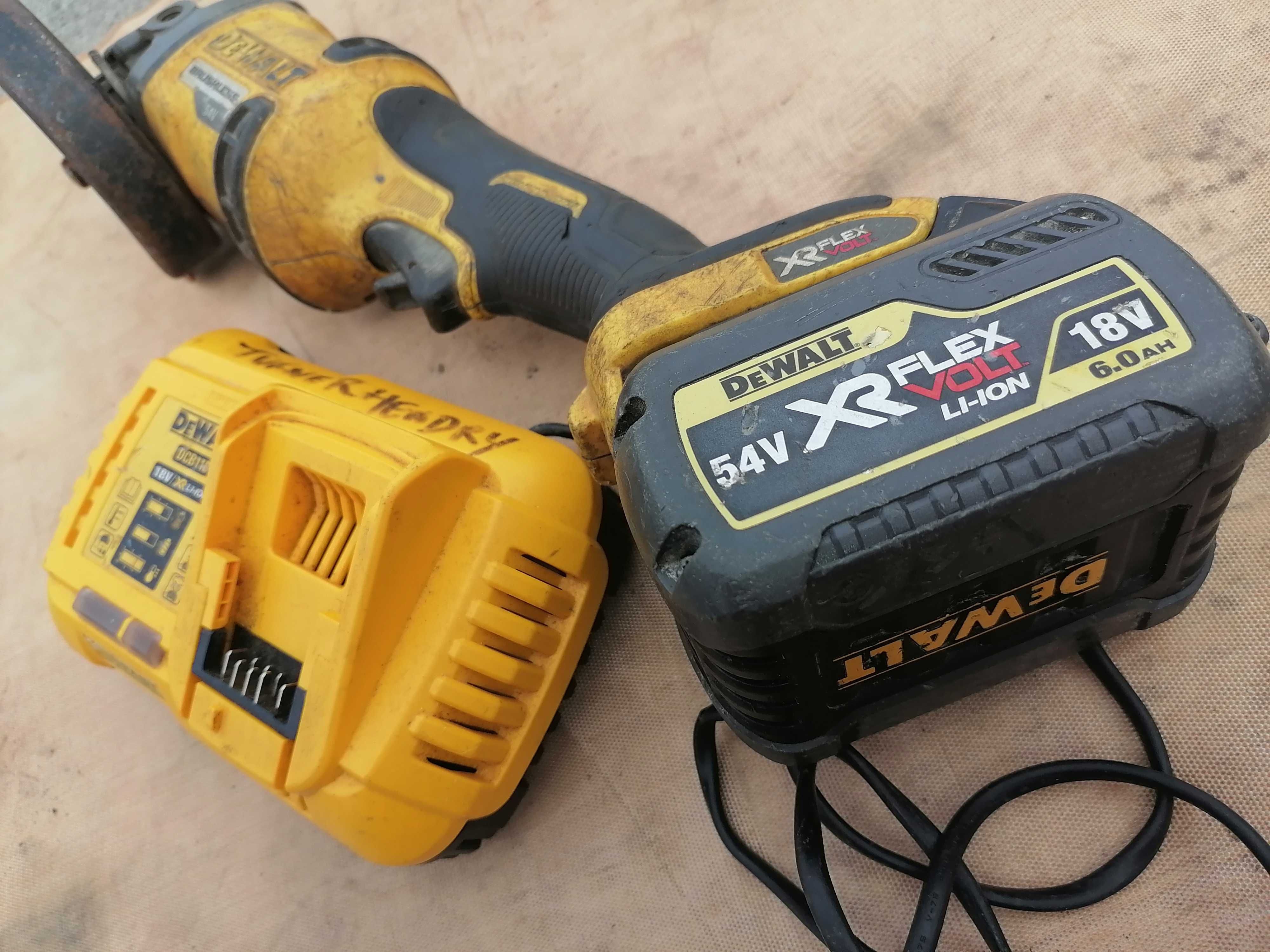 Flex mare Dewalt Brushless DCG414 54V/6ah import Germania