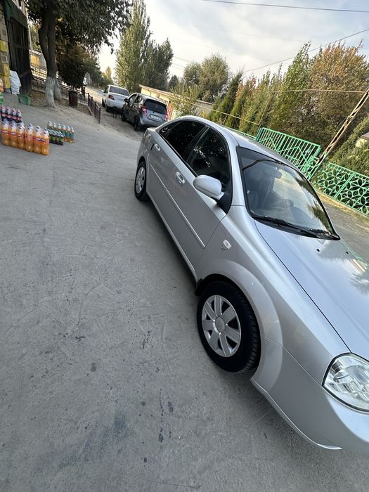 Lasetti 108 ideal xolatda 1 qol xaydalgan probeg 213000