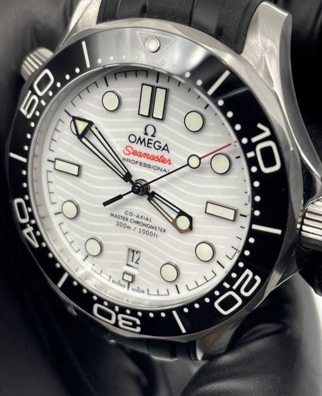 Omega Seamaster Diver 300M with White Dial