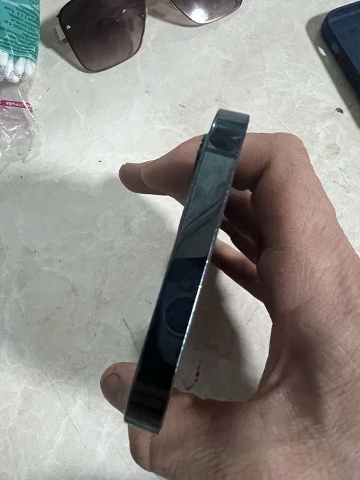 Iphone 12 pro 256gb arzon narxda, opisaniyani o'qing!!!