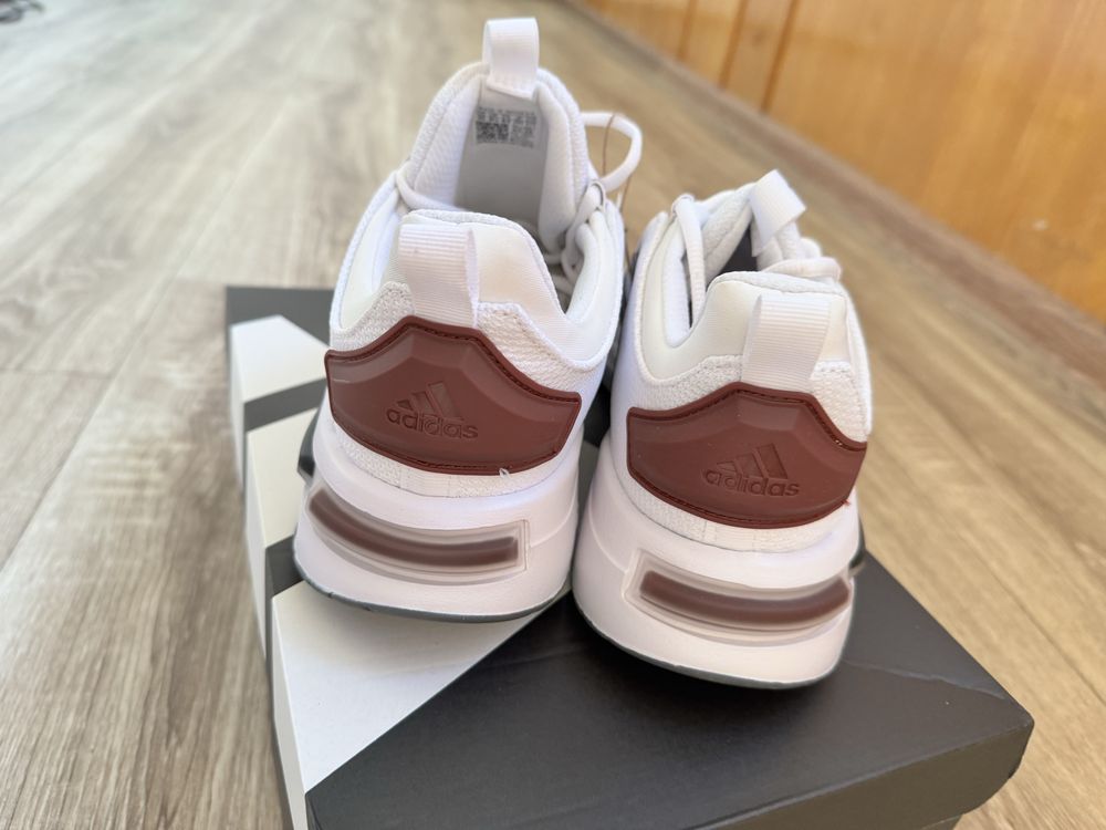 Кросовки Adidas оригинал