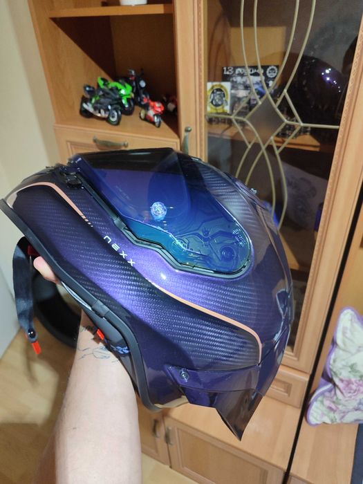 Каска nexx purple carbon