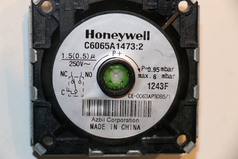 Presostat de aer HoneyWell 0.95 mbar, C6065A1473:2 centrala Motan