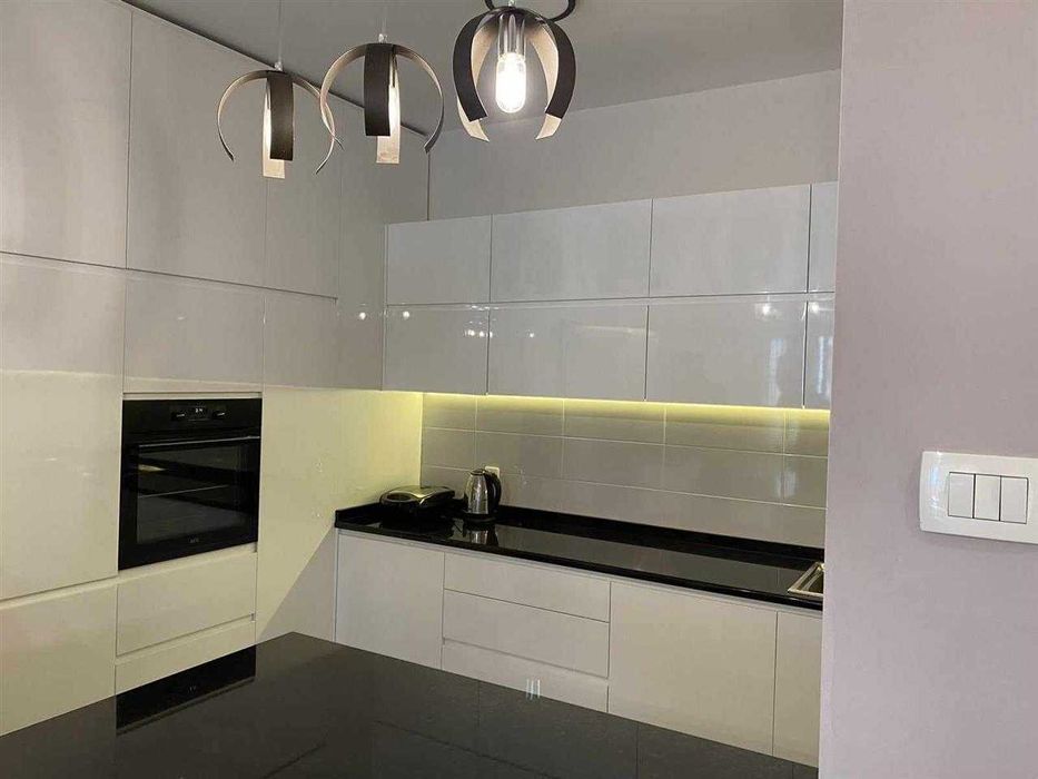 Дава се под наем Тристаен апартамент в Пловдив, Беломорски - 85 кв.м за 387.6 € - Снимка #3