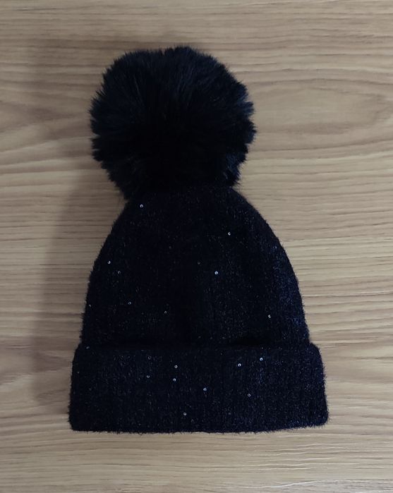 Продавам Шапки и Ръкавици