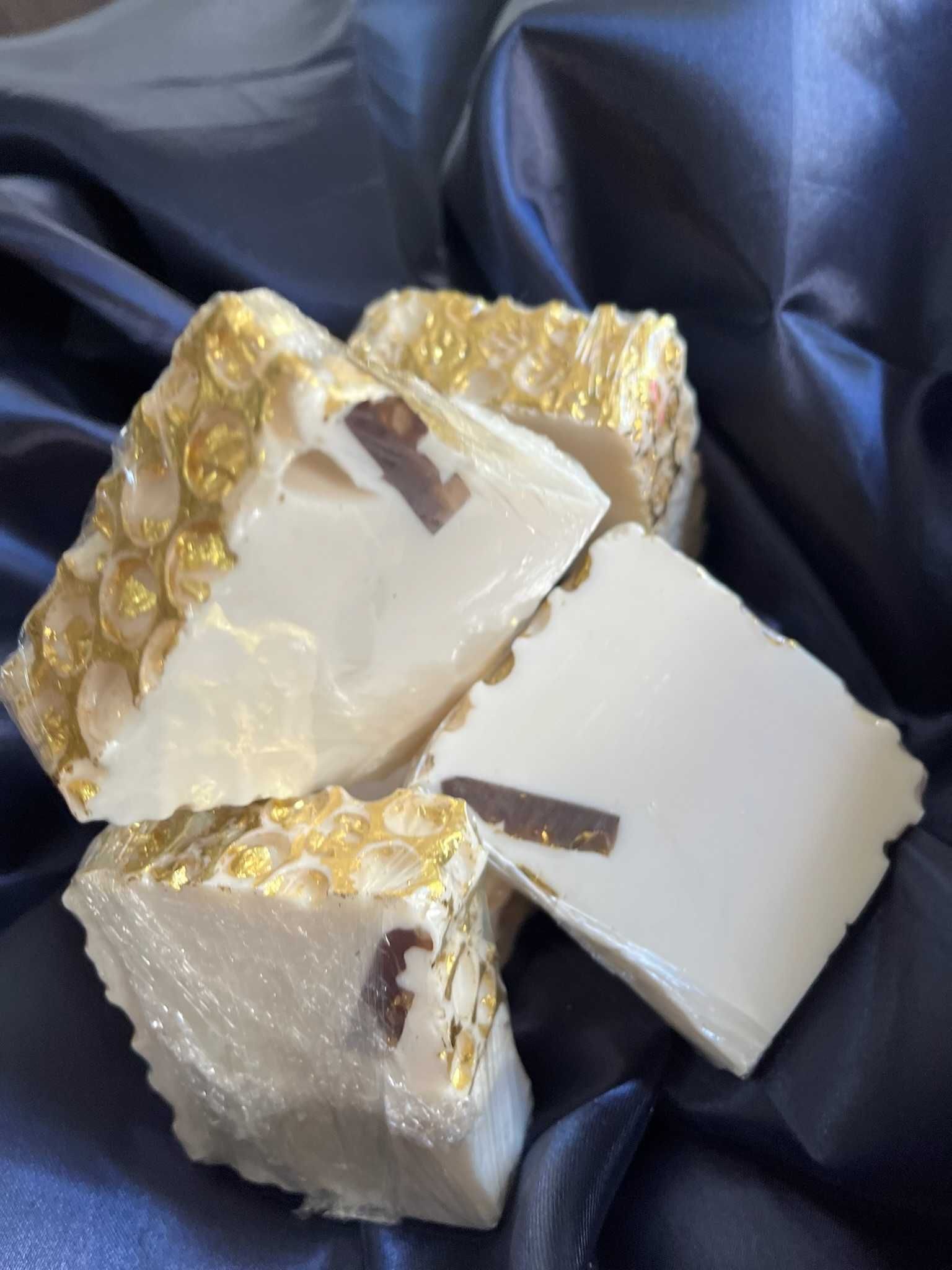 Golden Marshmallow Dream – Лукс в сапунена форма