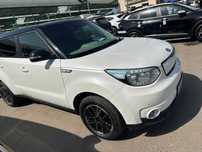 Kia Soul EV (полностью электрический кроссовер) 2017