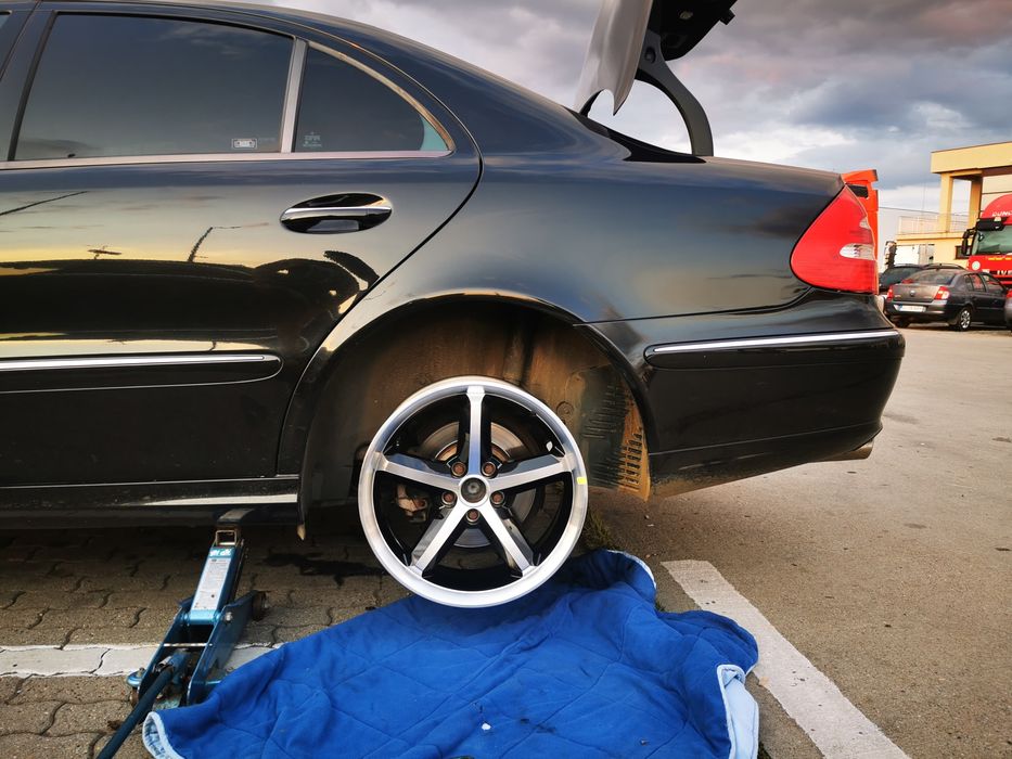 Set 5 jante aliaj  R18 5x114 sau 5x112 Et 24 produs nou Made în USA