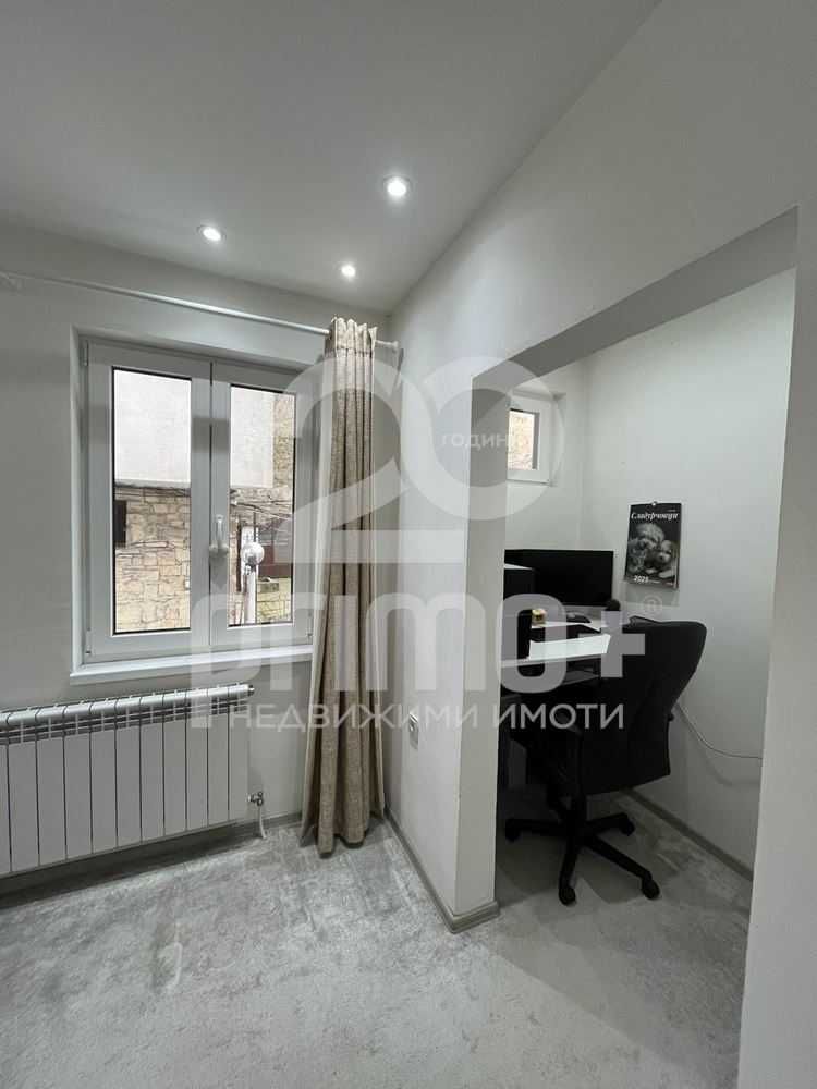 Продава се Етаж от къща в Велико Търново, Стара част - 106 кв.м за 2170 €/кв.м - Снимка #11