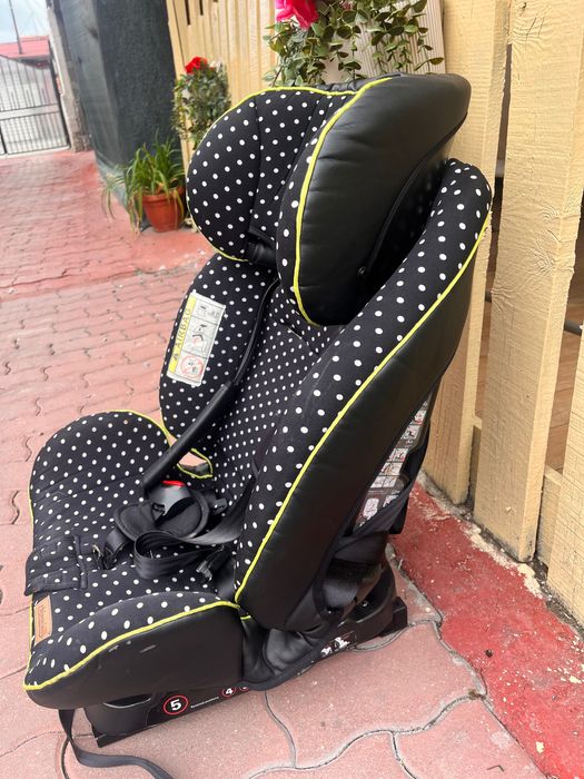 Детско-бебешко столче за кола