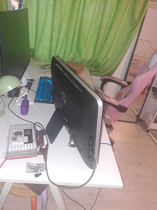 Calculator all in one HP - I3- touchscreen