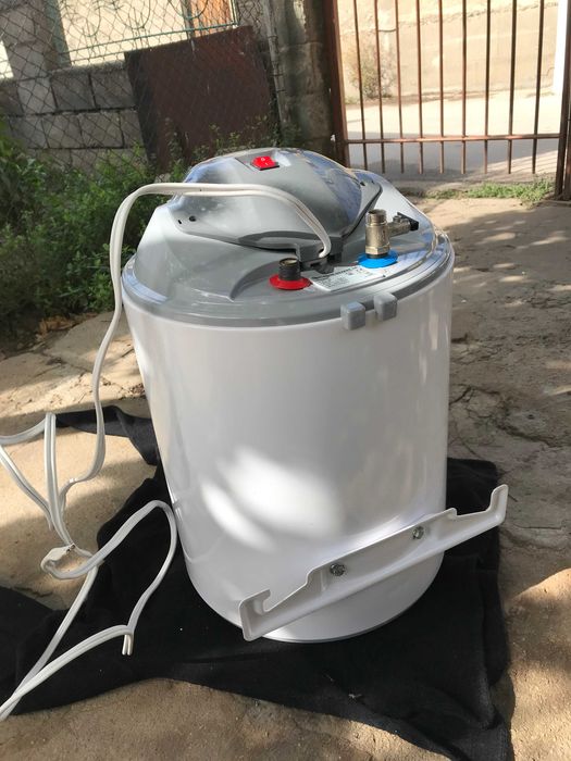 eldom Бойлер ползван е 1 месец още е с найлона