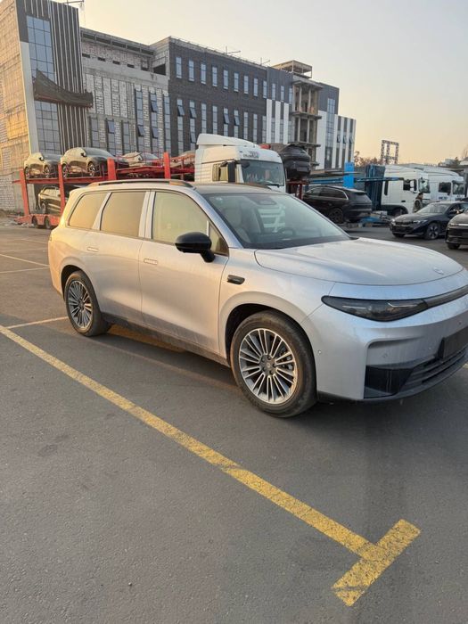 Leapmotor C16 EV 520 km 2 позиция без доп янги без пробег в наличии