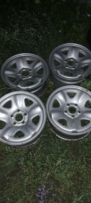 Продам диски на 15