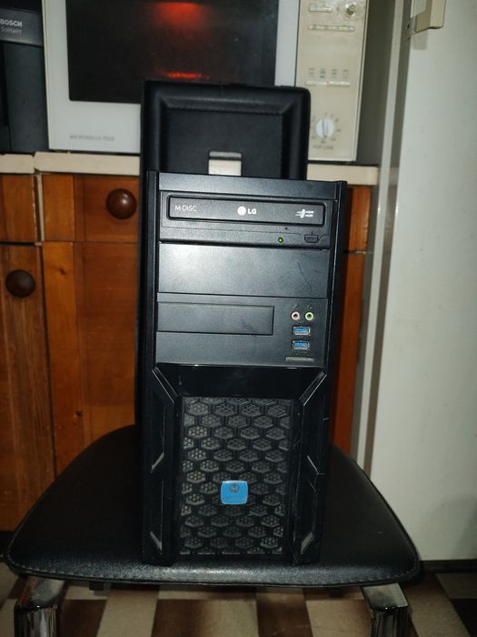 Компютър i3-4130/8GB RAM/500GB HDD/1GB Video