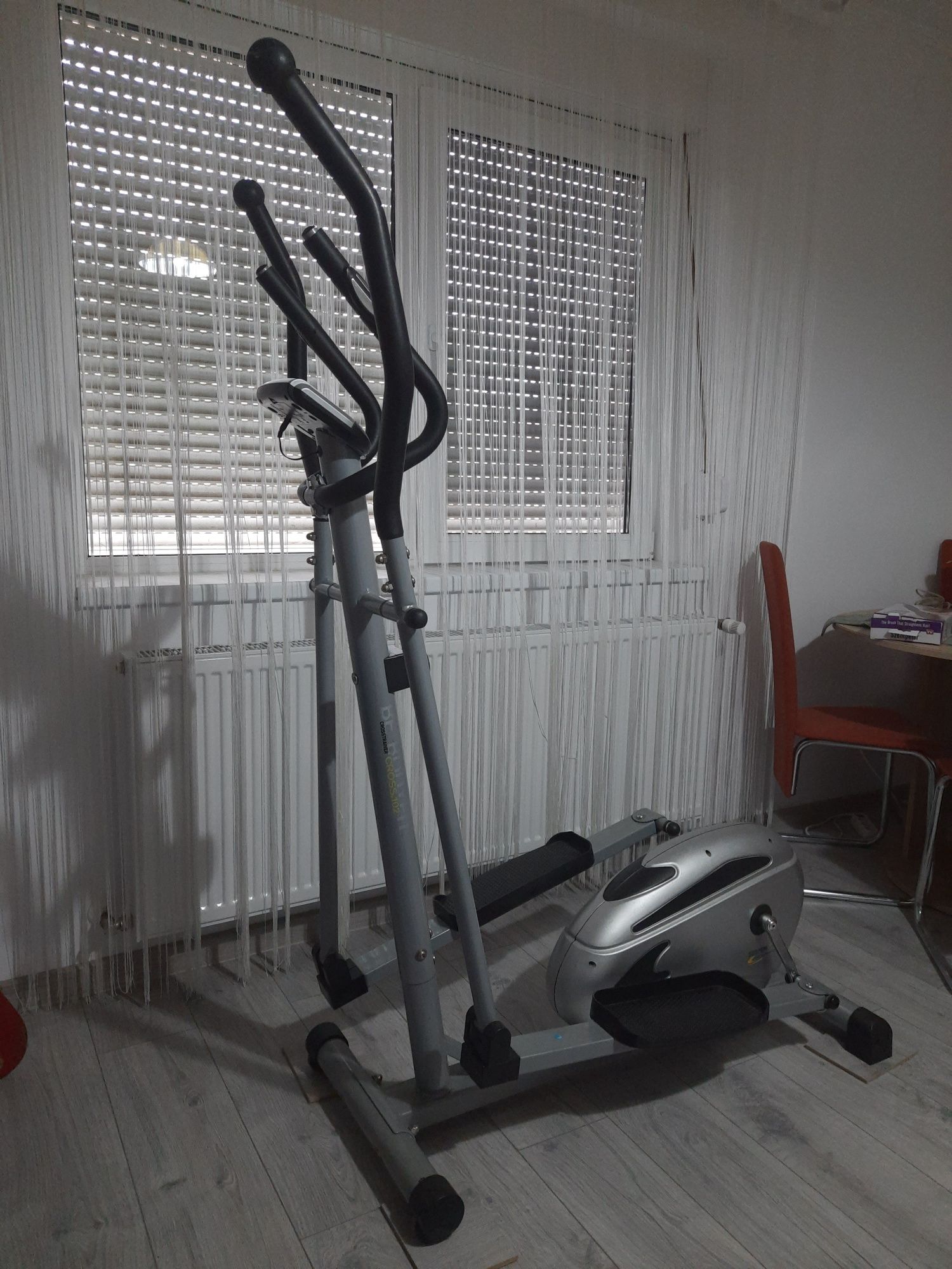 Aparat de fitness, bicicletă eliptică, Crosstrainer