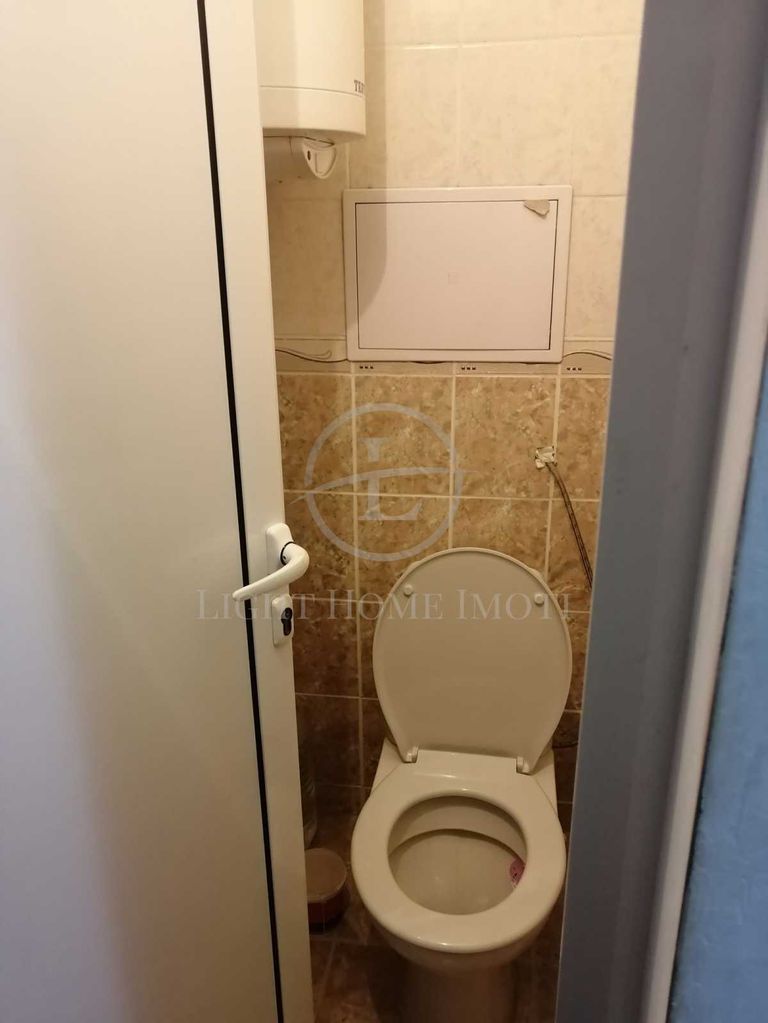 Продава се Тристаен апартамент в Пловдив, Кючук Париж - 86 кв.м за 1400 €/кв.м - Снимка #2