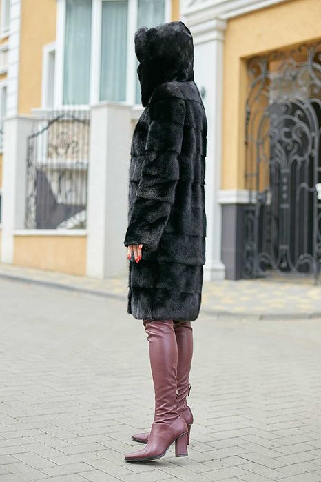 Haină din Blană de Vizon 2in1  , Haină de nurcă,  culoare negru